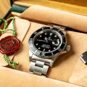 Rolex Submariner 16610 from 1996 watch